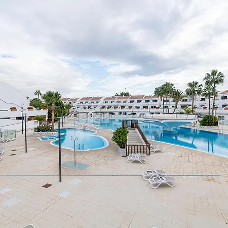 Parque Don Jose 2 Apartment *
